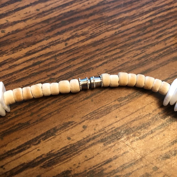 ⁺ ﾟ* Vintage White Puka Shell Necklace * • ﾟ - Picture 3 of 5
